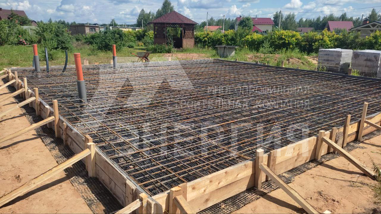 Устройство фундамента на объекте в д.Междуречье