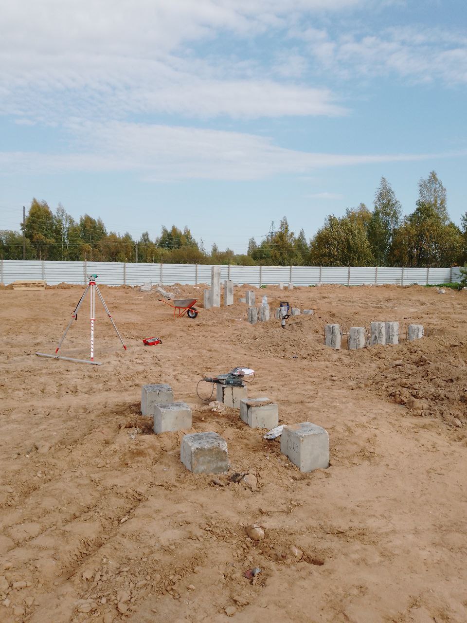 Продолжаются работы на промышленном объекте - Завод по производству очистных сооружений со встроенным АБК в Тверской области